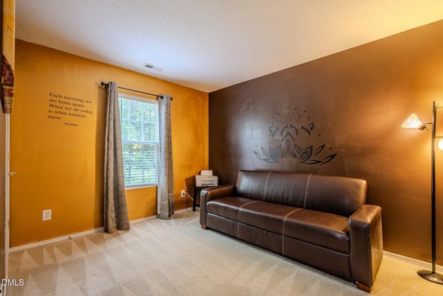 9 Bellmore Court, Durham, NC 27703