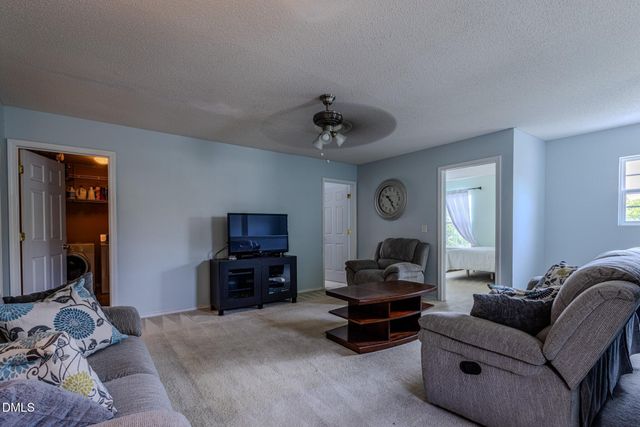 9 Bellmore Court, Durham, NC 27703