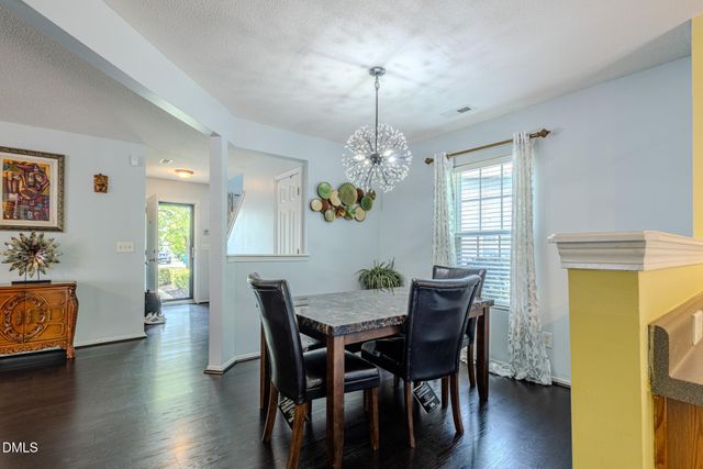 9 Bellmore Court, Durham, NC 27703