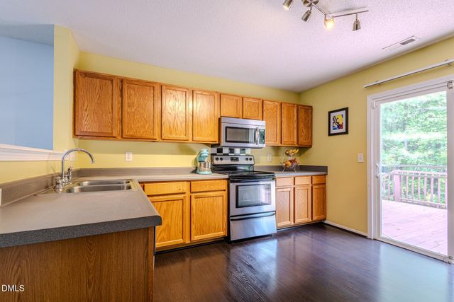 9 Bellmore Court, Durham, NC 27703
