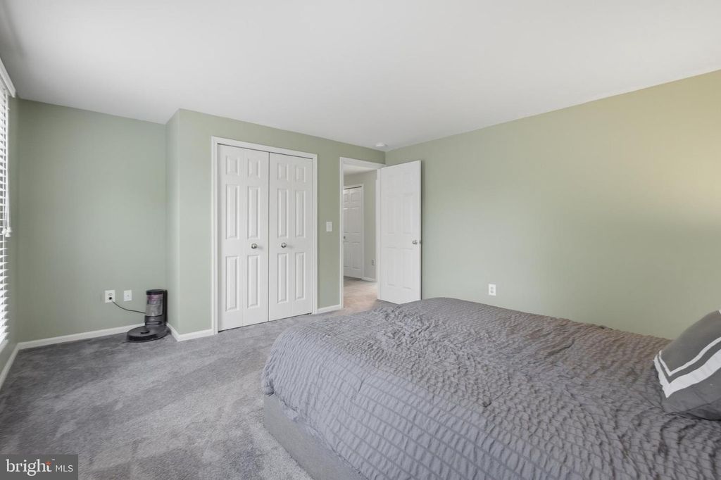 Image 23 of property listing at 10734 WILLOW OAKS DR, Bowie, MD 20721