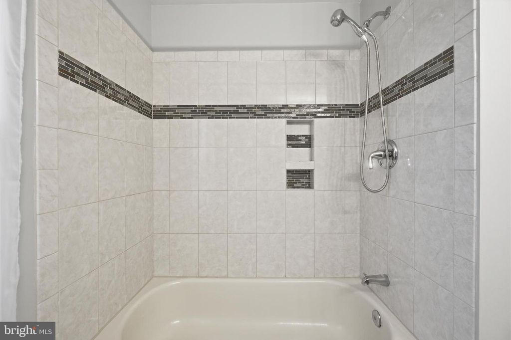 Image 25 of property listing at 10734 WILLOW OAKS DR, Bowie, MD 20721