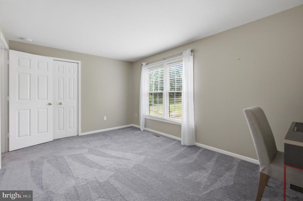 Image 27 of property listing at 10734 WILLOW OAKS DR, Bowie, MD 20721