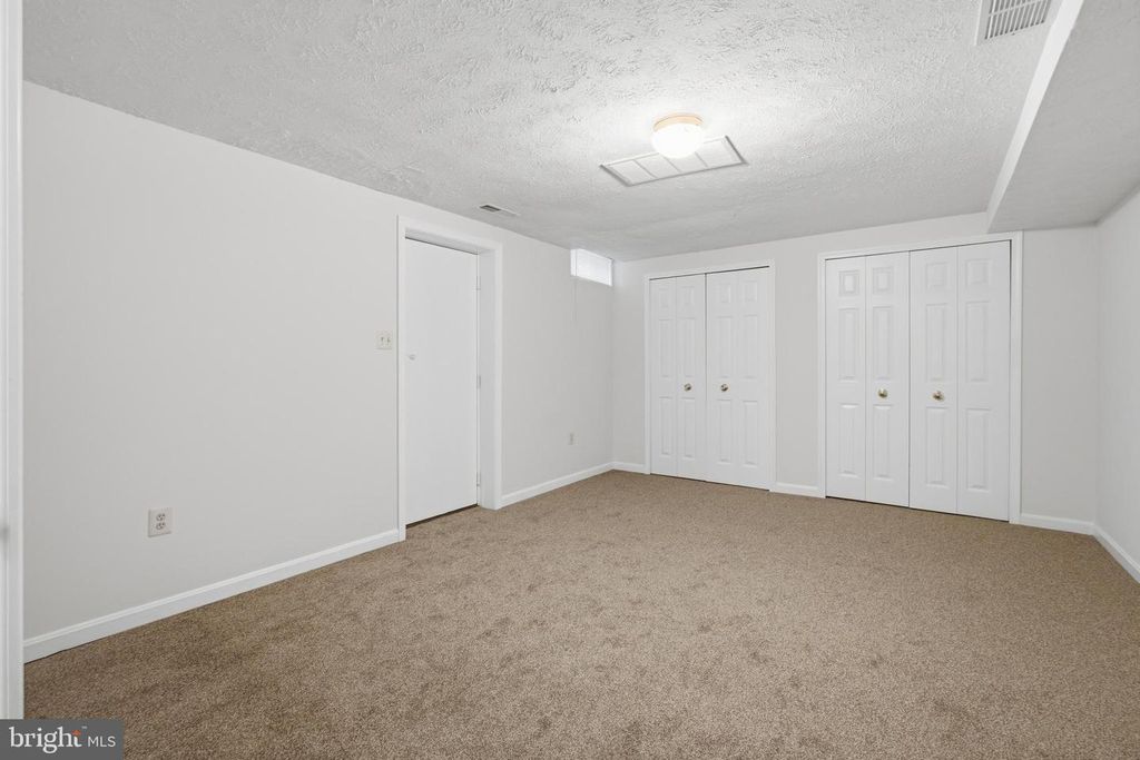 Image 44 of property listing at 10734 WILLOW OAKS DR, Bowie, MD 20721