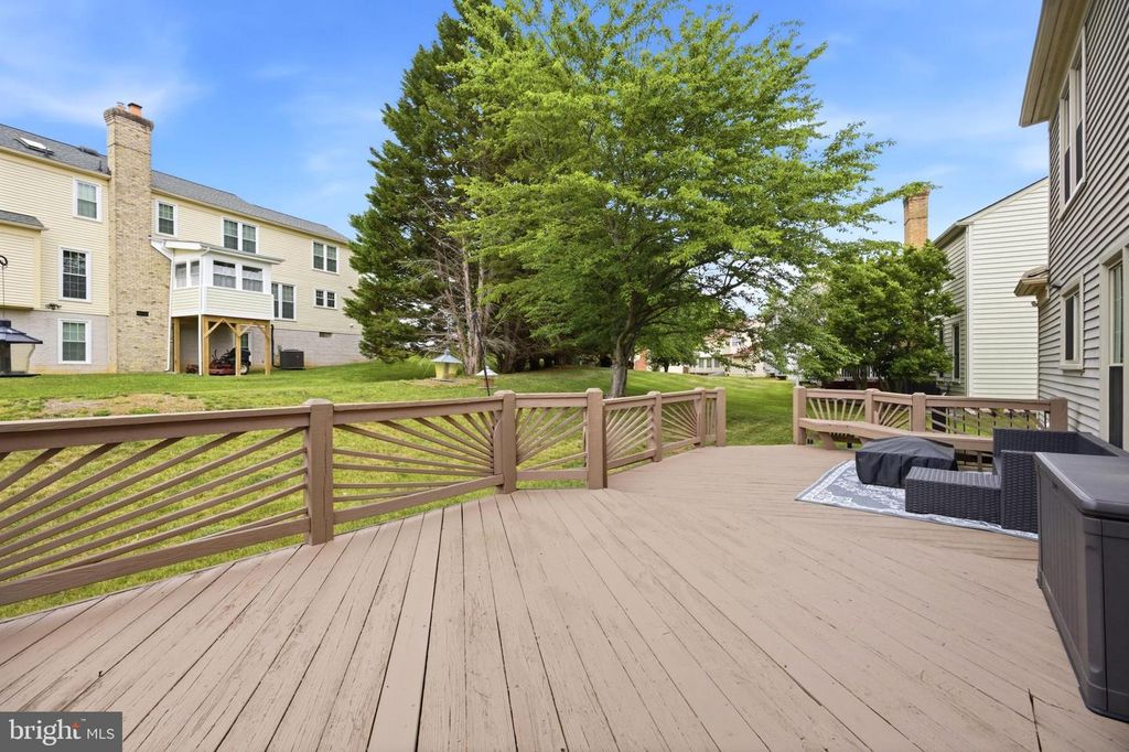 Image 46 of property listing at 10734 WILLOW OAKS DR, Bowie, MD 20721