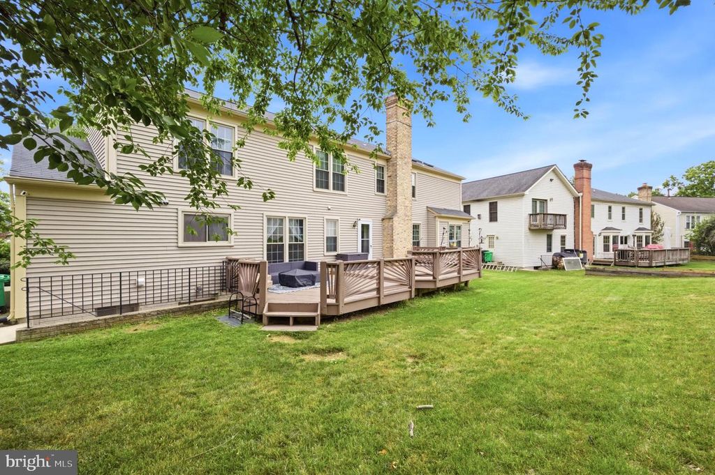 Image 49 of property listing at 10734 WILLOW OAKS DR, Bowie, MD 20721