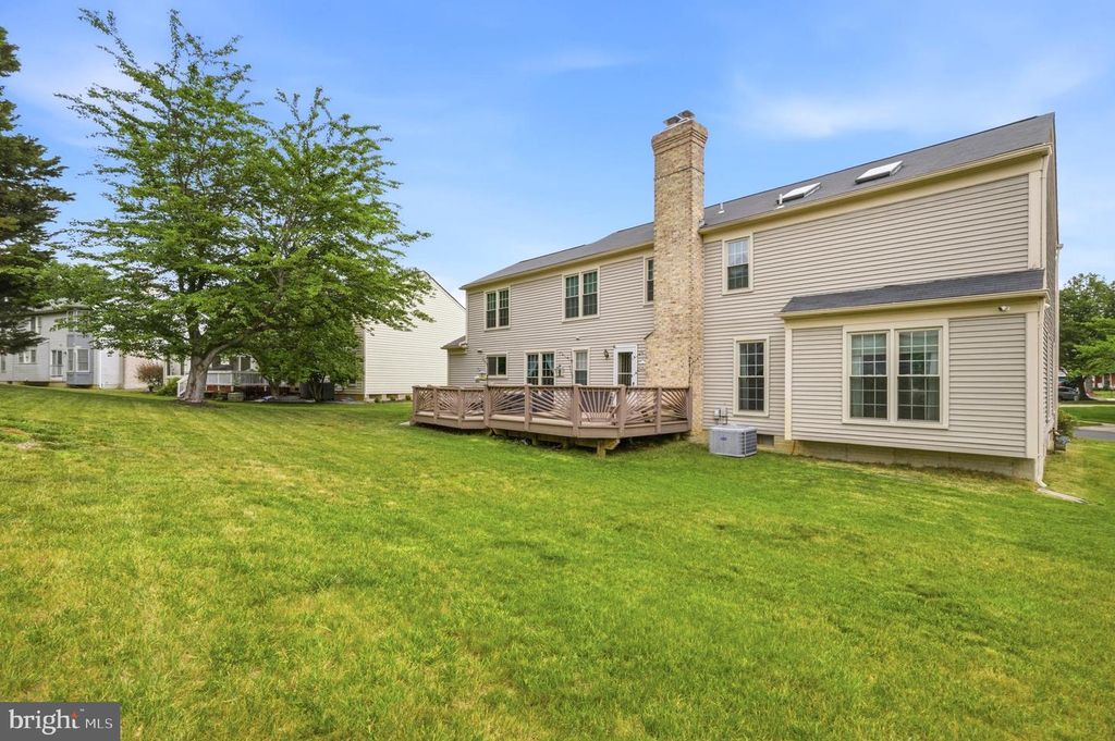 Image 50 of property listing at 10734 WILLOW OAKS DR, Bowie, MD 20721