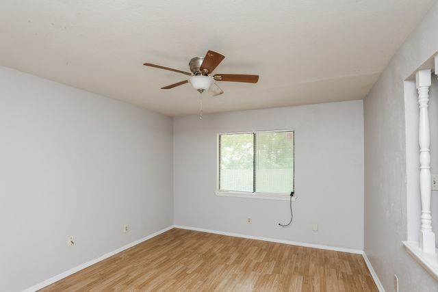 608 Nora Lane, Desoto, TX 75115