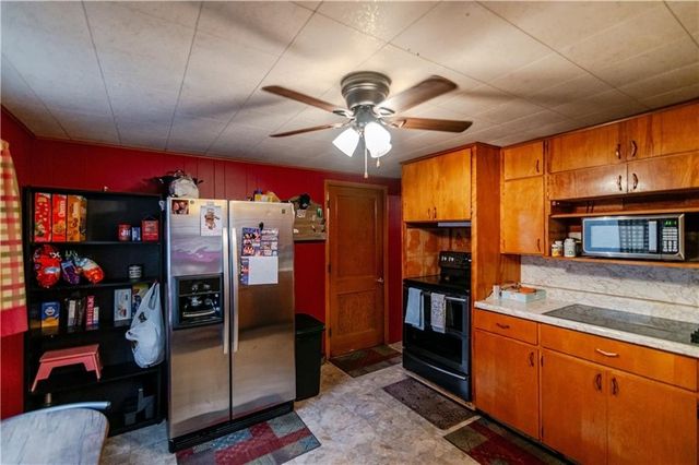 212 N 9th Street, Atchison, KS 66002