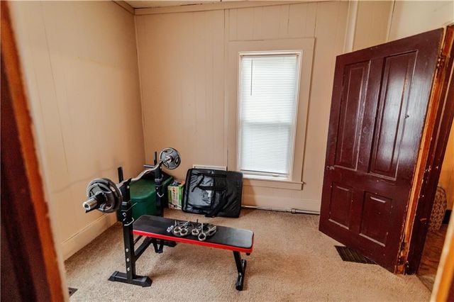 212 N 9th Street, Atchison, KS 66002