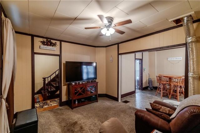 212 N 9th Street, Atchison, KS 66002