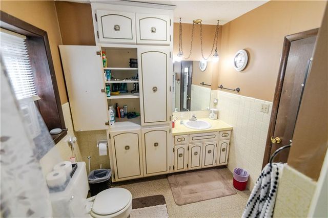 212 N 9th Street, Atchison, KS 66002