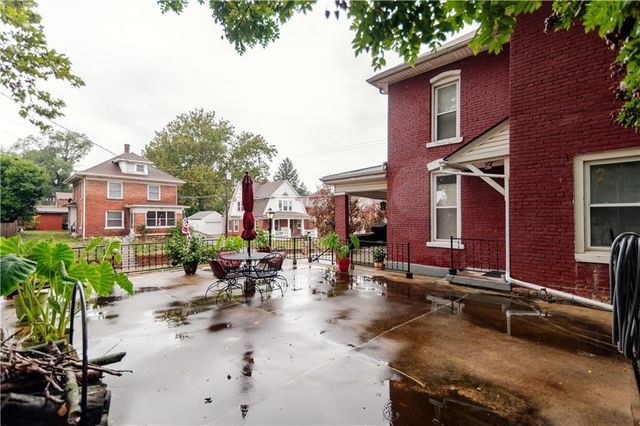 212 N 9th Street, Atchison, KS 66002