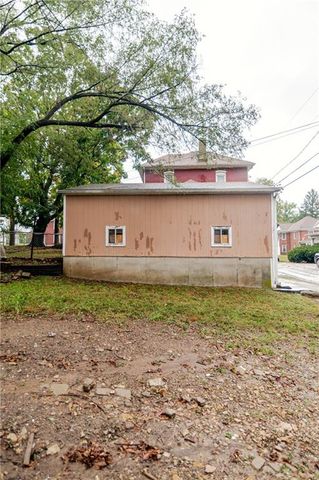 212 N 9th Street, Atchison, KS 66002