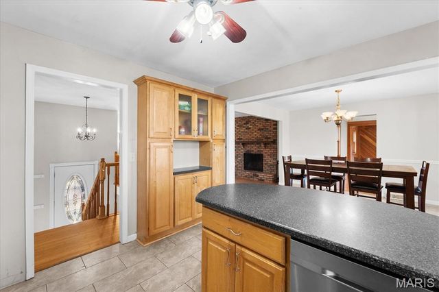 7725 Forest Hills Lane, Waterloo, IL 62298