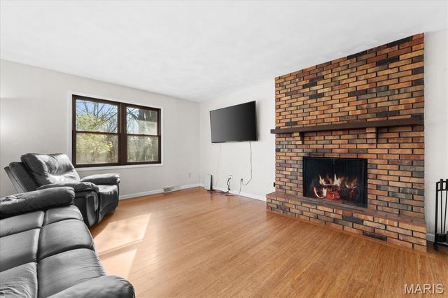 7725 Forest Hills Lane, Waterloo, IL 62298