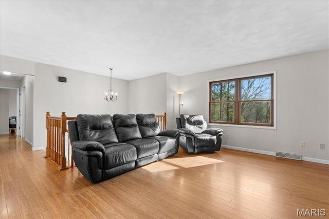 7725 Forest Hills Lane, Waterloo, IL 62298