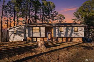 7725 Forest Hills Lane, Waterloo, IL 62298