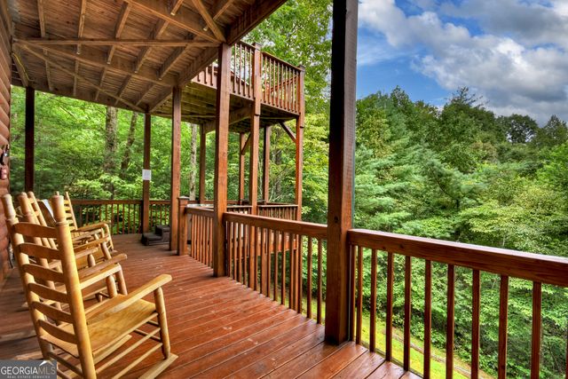 365 Trails End Summit, Ellijay, GA 30540
