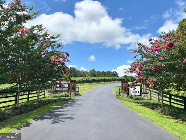 365 Trails End Summit, Ellijay, GA 30540