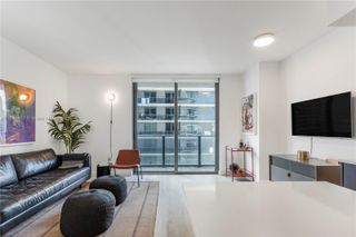 55 SW 9th St 3402, Miami, FL 33130