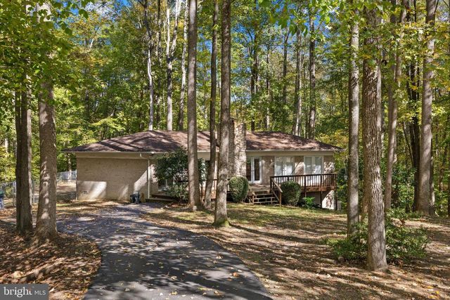 6025 WINSTON PL, King George, VA 22485