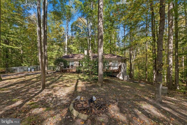 6025 WINSTON PL, King George, VA 22485