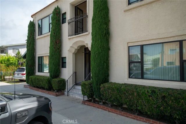 820 Cedar Avenue, Long Beach, CA 90813