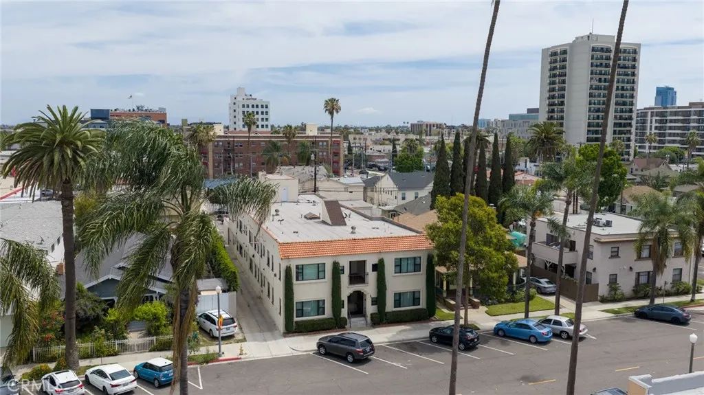 820 Cedar Avenue, Long Beach, CA 90813