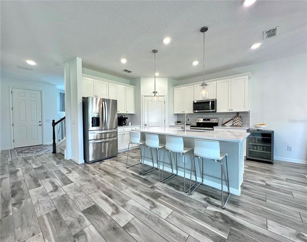 17691 PASSIONFLOWER CIRCLE, Clermont, FL 34714