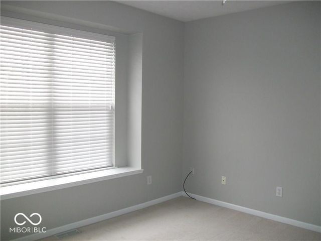 2215 Colfax Lane, Indianapolis, IN 46260