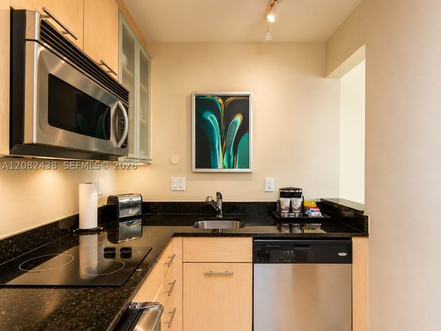 2670 E Sunrise Blvd 1419, Fort Lauderdale, FL 33304