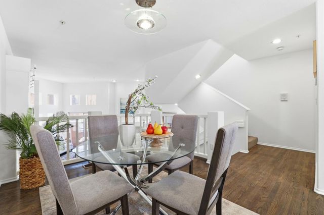 992 Alpine Terrace 6, Sunnyvale, CA 94086