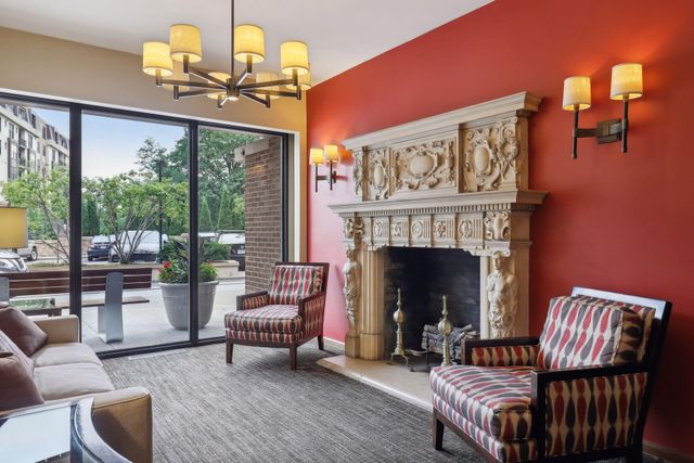 400 Groveland Avenue 1714, Minneapolis, MN 55403