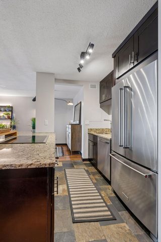 400 Groveland Avenue 1714, Minneapolis, MN 55403