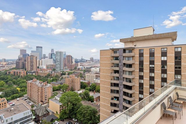 400 Groveland Avenue 1714, Minneapolis, MN 55403