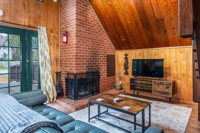 52966 Chapparal Drive, Oakhurst, CA 93644