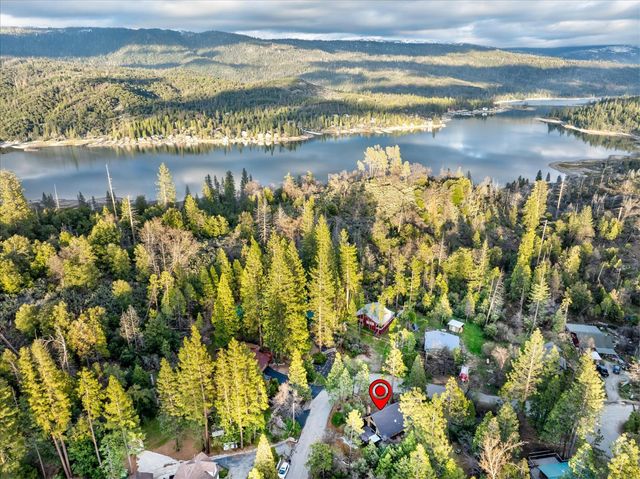 52966 Chapparal Drive, Oakhurst, CA 93644