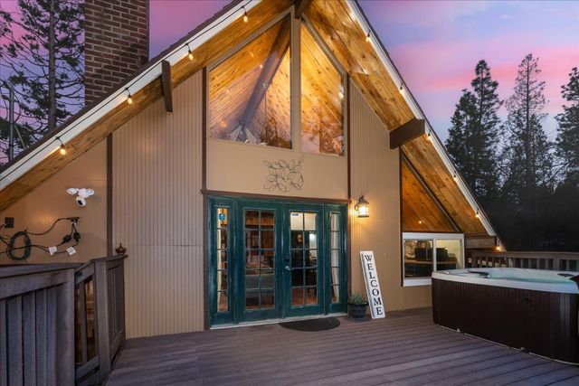 52966 Chapparal Drive, Oakhurst, CA 93644
