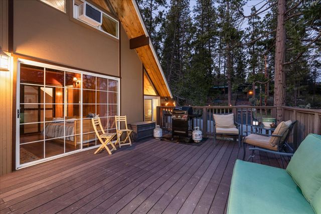 52966 Chapparal Drive, Oakhurst, CA 93644