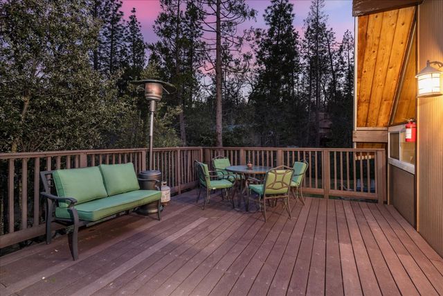 52966 Chapparal Drive, Oakhurst, CA 93644