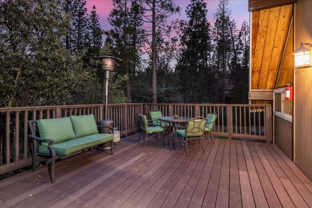 Image 30 of property listing at 52966 Chapparal Drive, Oakhurst, CA 93644