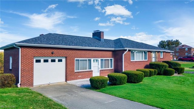 162 Locust Lane, Follansbee, WV 26037