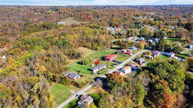 162 Locust Lane, Follansbee, WV 26037