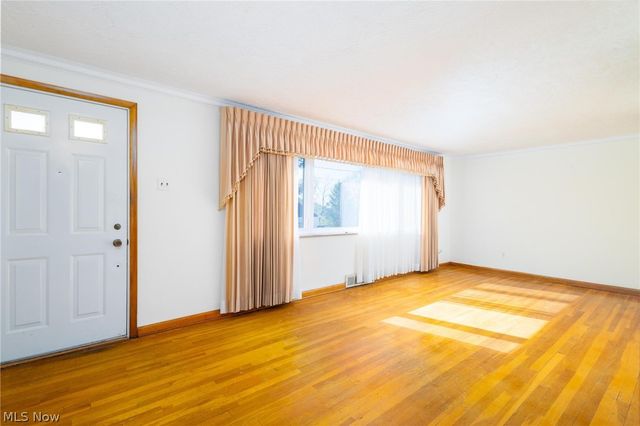 162 Locust Lane, Follansbee, WV 26037