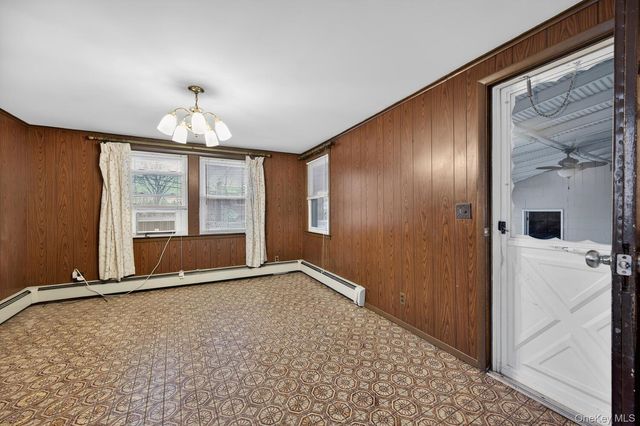 53 Dosoris Lane, Glen Cove, NY 11542