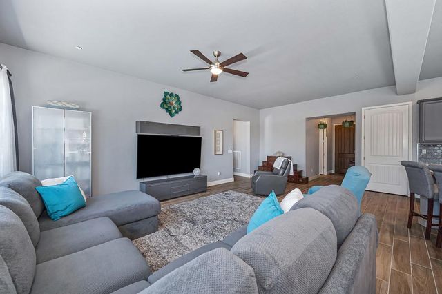 2118 Fawndale Ln, Lincoln, CA 95648