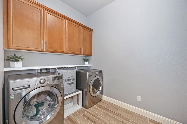 2118 Fawndale Ln, Lincoln, CA 95648