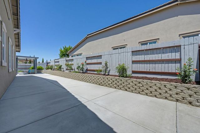 2118 Fawndale Ln, Lincoln, CA 95648