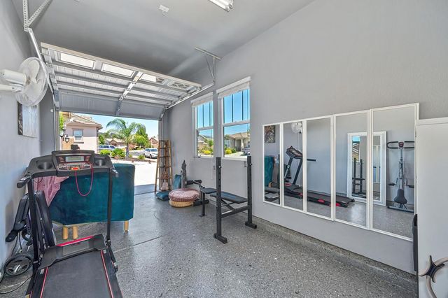 2118 Fawndale Ln, Lincoln, CA 95648